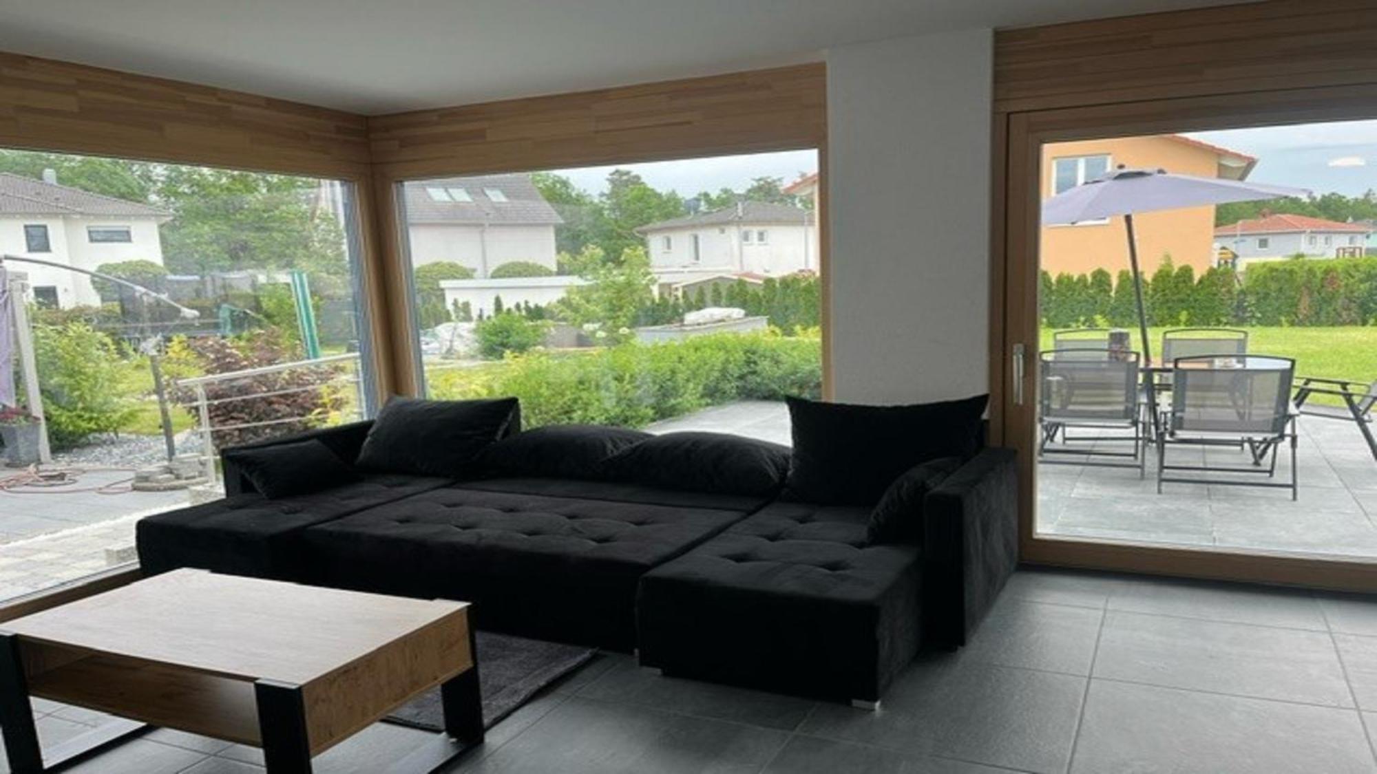Moderne Ferienwohnung Sonnenbuehl Singen Exterior foto