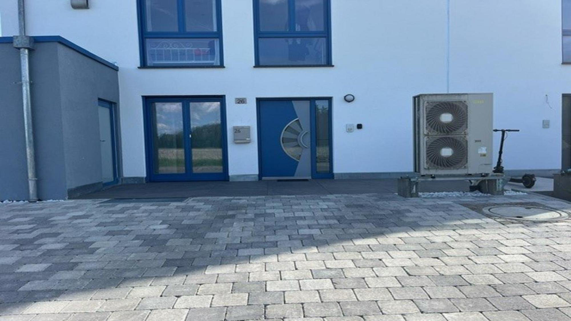 Moderne Ferienwohnung Sonnenbuehl Singen Exterior foto