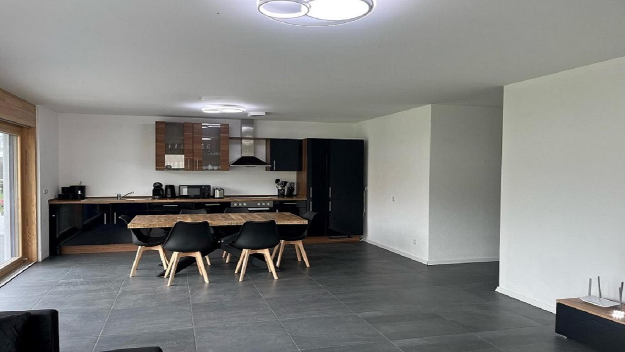 Moderne Ferienwohnung Sonnenbuehl Singen Exterior foto