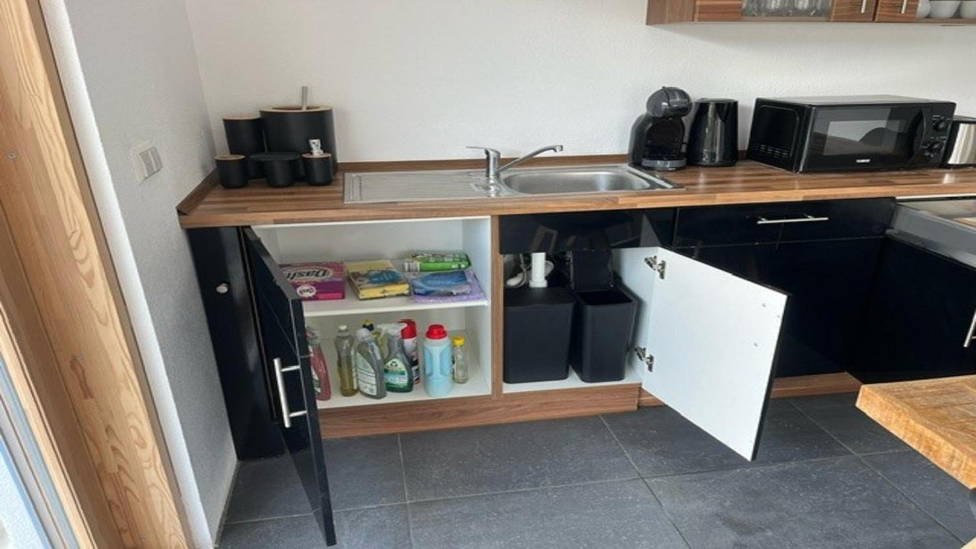 Moderne Ferienwohnung Sonnenbuehl Singen Exterior foto